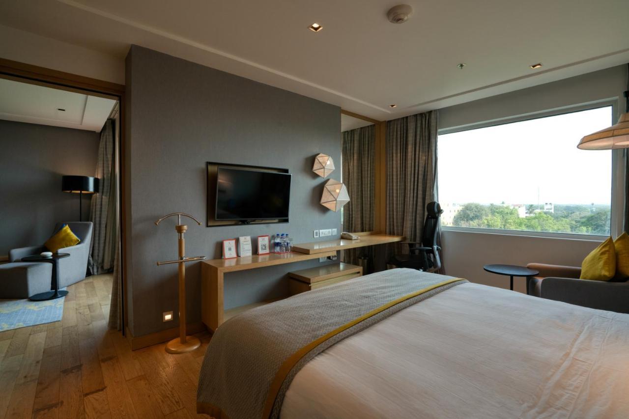 Welcomhotel By Itc Hotels, Racecourse, Coimbatore Exterior photo A suite at the hotel